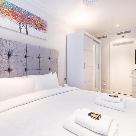 Luxurious Modern 3br Flat In Prime Canary Wharf