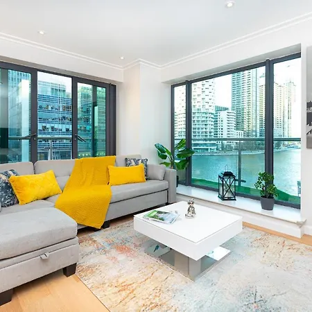 Luxurious Modern 3br Flat In Prime Canary Wharf London