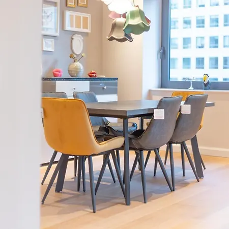 Luxurious Modern 3br Flat In Prime Canary Wharf