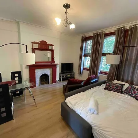 Apartment Flat Espacoso 3min Do Metro London