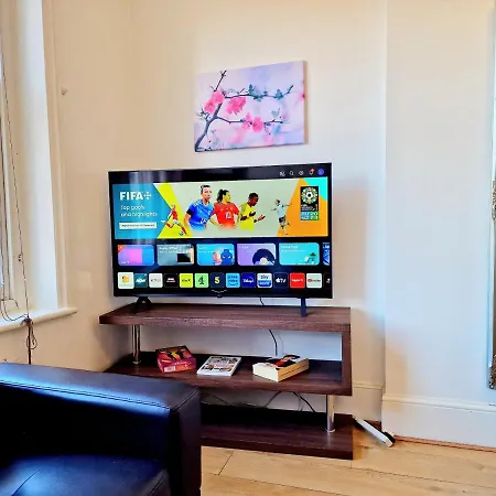King's Cross & Angel Area, 4 Bedrooms With 7 Beds & Private Rooftop - Walk To St Pancras International Londres