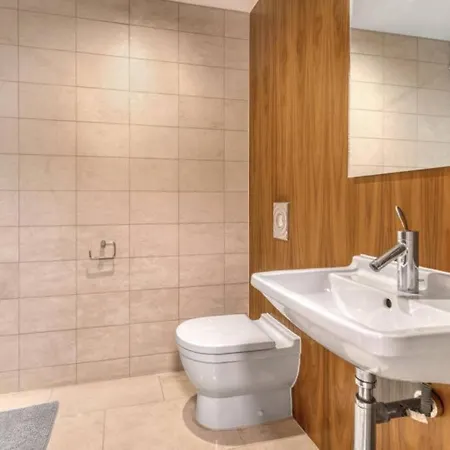 Apartment Exquisite 2 Bed Soho Central Sleeps 6 London