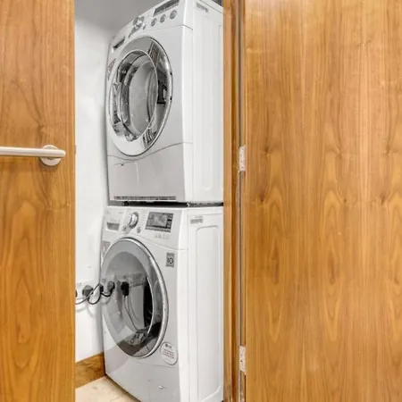 Apartment Exquisite 2 Bed Soho Central Sleeps 6 London