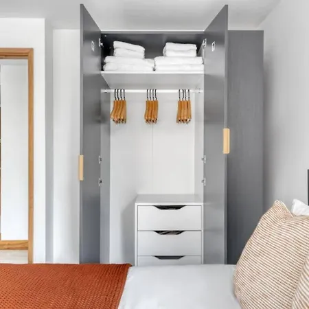 Exquisite 2 Bed Soho Central Sleeps 6 *