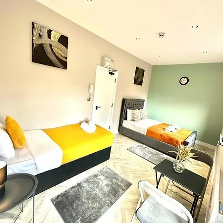 Lewisham Suites - Se6 Guest house *