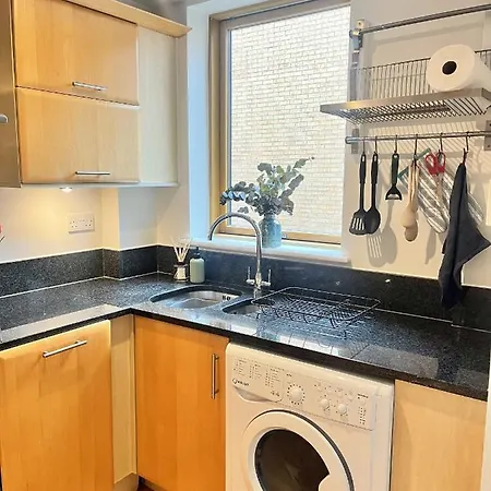 Spacious Mews Apartment, Clapham Londres