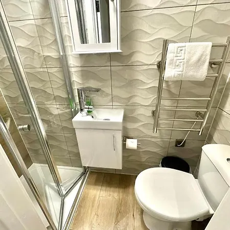 Lewisham Suites - Se6 Guest house *