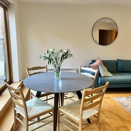 Apartamento Spacious Mews Apartment, Clapham