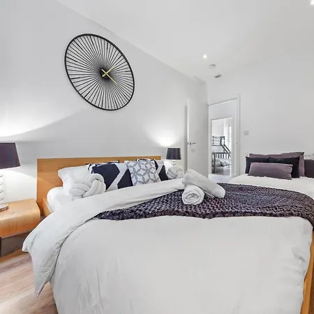Lavish 3 Bedroom Flat In Mayfair Hy4 Apartment *