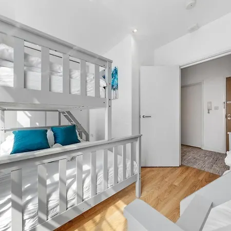 Lavish 3 Bedroom Flat In Mayfair Hy4 Apartment London