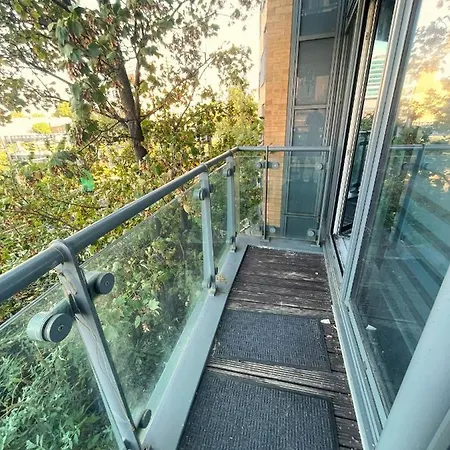 Apartment Modern 2bed 2bath Stratford *