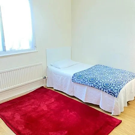 Single - Kings Cross, Female Only,, Homestay *