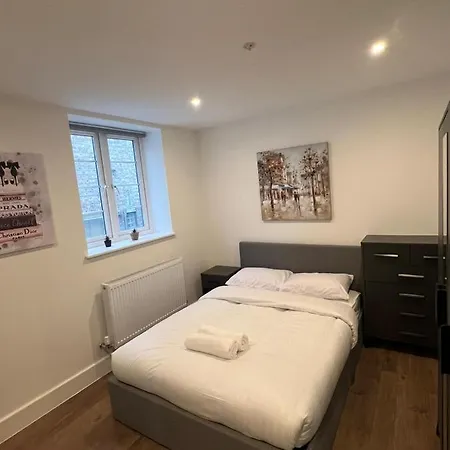 Sleep 10 Chelsea Bridge Tower Bridge Wrc * London