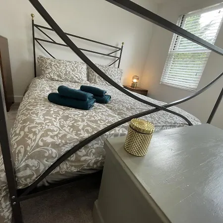 Poplar Farnborough Kent Holiday home