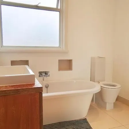Park View Garden Villa London