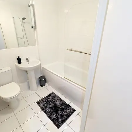 Brick Lane & Shoreditch Apartment London