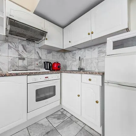 In Baker Street Apartment *