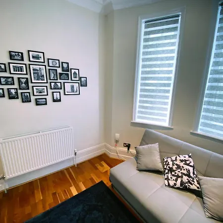 Apartment 3-bedroom Flat London, 6 Min Walk From King's Cross Station *