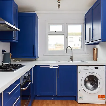 The Chiswick Escape - Lovely 2bdr House With Garden Apartment London