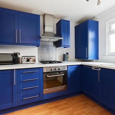 The Chiswick Escape - Lovely 2bdr House With Garden * London