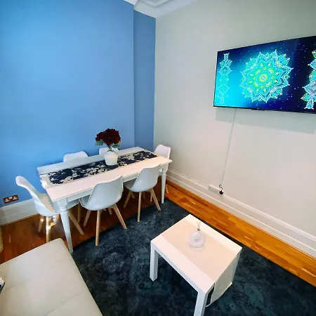 Apartment 3-bedroom Flat London, 6 Min Walk From King's Cross Station