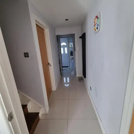 Solo Zone 1 Hostel