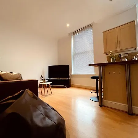 Modern-one Bedroom In Chelsea London