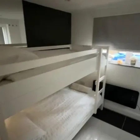 The Privacy Annex Balham Guest house
