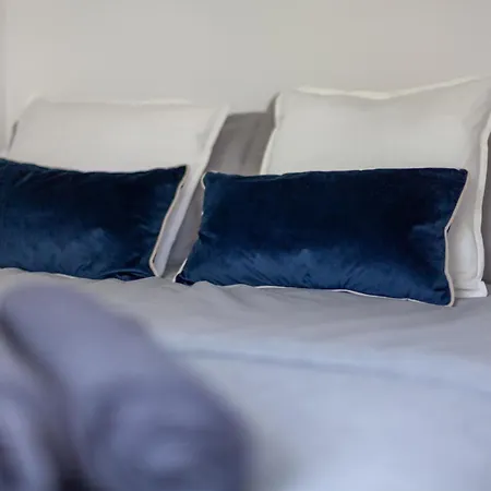 펜션 Arte - 3-bedroom Bright House London, Haggerston, Garden, Parking, 8 Min Walk To Haggerston Station, Weekly Or Monthly Stays, Serviced - 7 Guests *