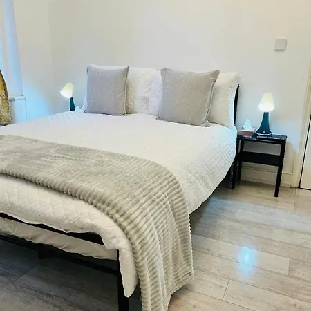 Comfy Double In Clapham * London