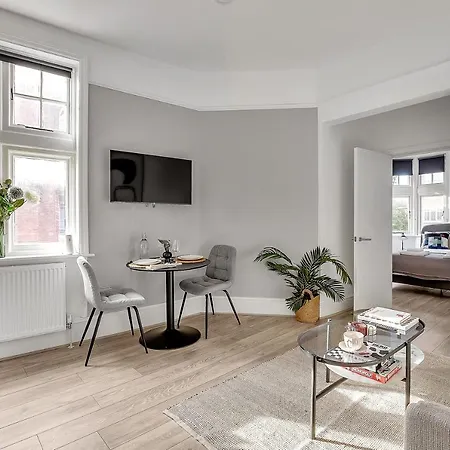 The Abingdon * London