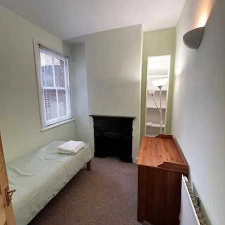 3 Bed Ground Floor Flat Appartement Londen