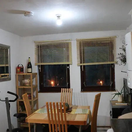 Comfortable 2-bed House In Zone 2