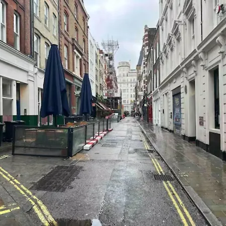 Homestay Turner House London