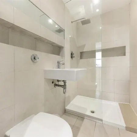 Bond Street Station 2 Bed Flat *