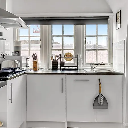The Phillimore Apartment London