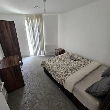 Hippersley Point, Tilston Bright Square, Abbey Wood, Se2 9dr, Uk