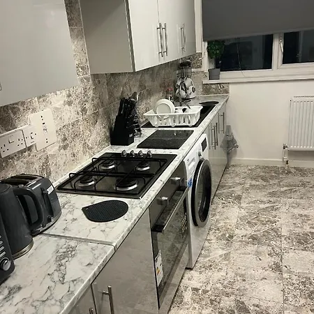 Apartment Accu Care London