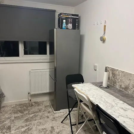 Apartment Accu Care *