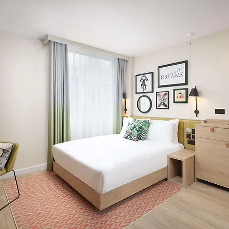Hampton By Hilton Old Street Hotel 3*