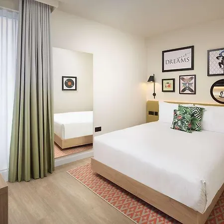 Hampton By Hilton Old Street Hotel London