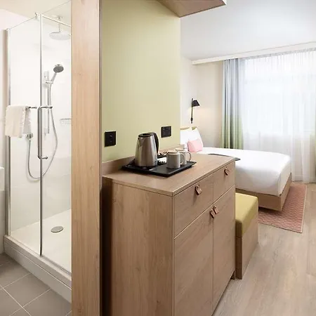Hotel Hampton By Hilton Old Street 3*