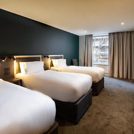 Hotel Sleeper At Royal National