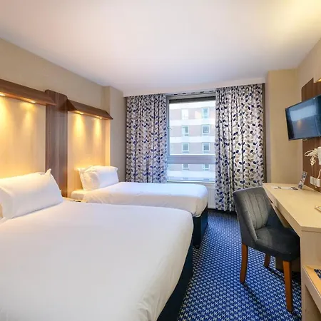 Hotel Sleeper At Royal National