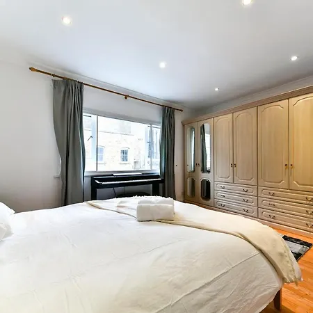 South Kensington Flats *