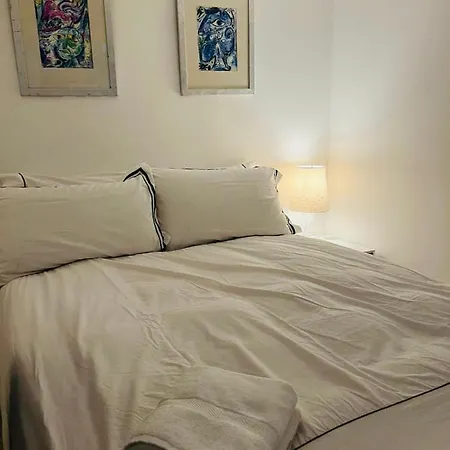 Apartment Earls Court Spacious *
