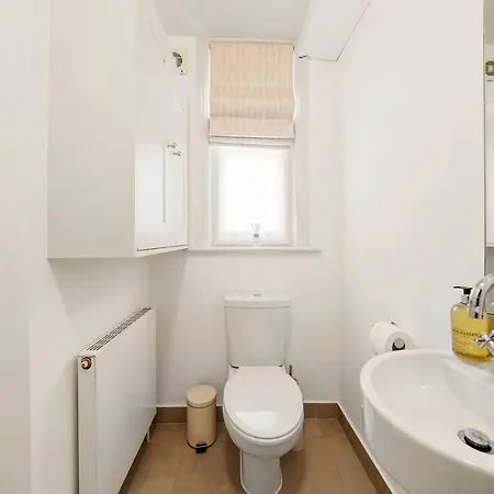 Apartment Stylish Family Near Kensington High Street London