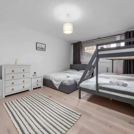 Luxury Sleep 10 Next To King Cross Sp7 *