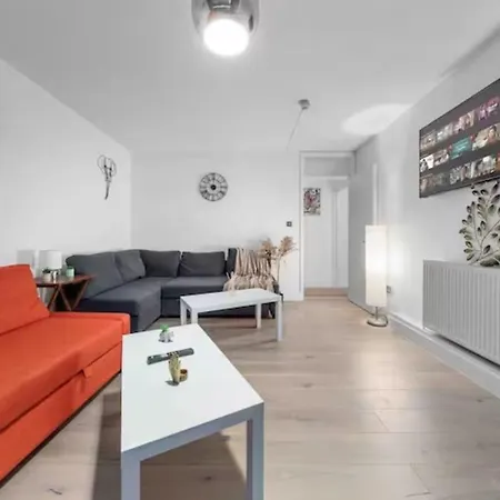 Luxury Sleep 10 Next To King Cross Sp7 *