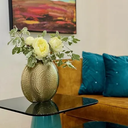Beautiful 2 Bed Flat In South Kensington *